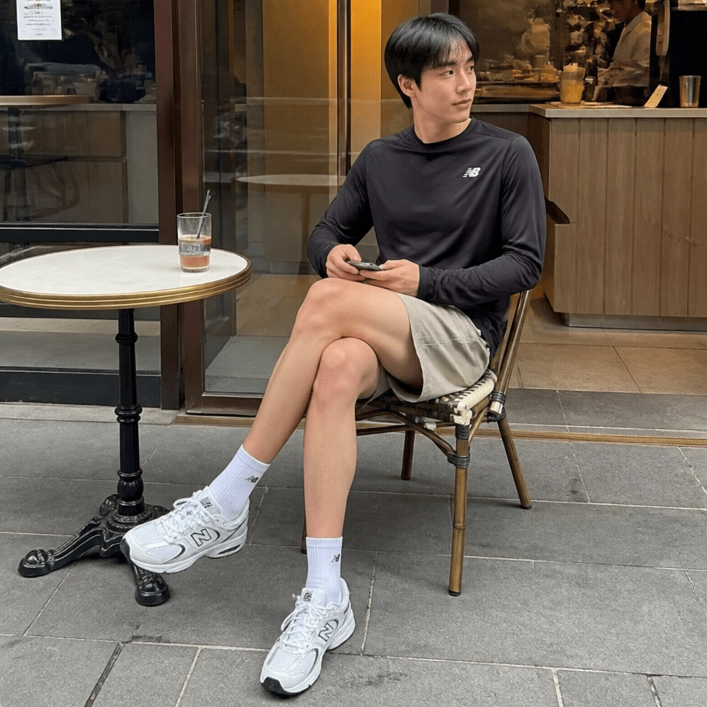 New Balance 블랙 라이트 러닝 롱슬리브 탑